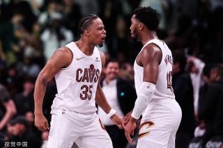 持球单打成 持球单打成