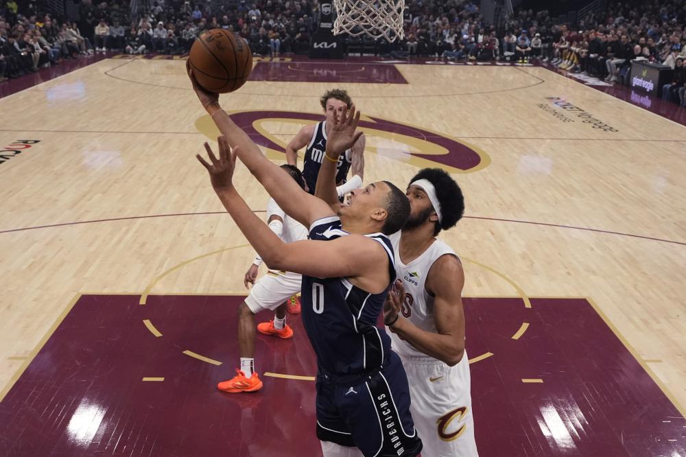 里在进攻端 里在进攻端