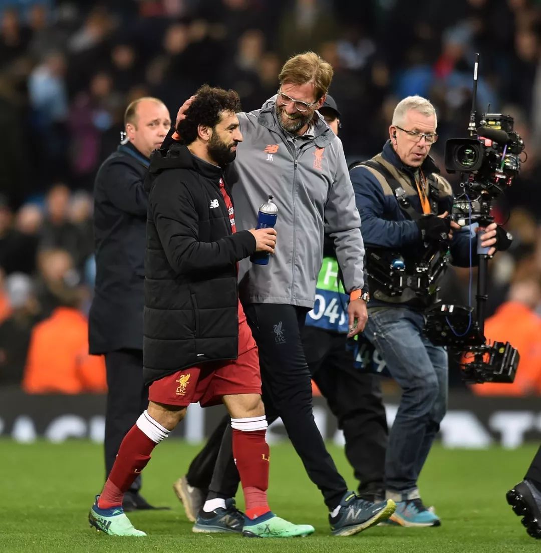 个体借助符 个体借助符